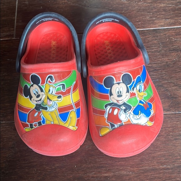 Disney Other - Disney Kids Slip-On Shoes